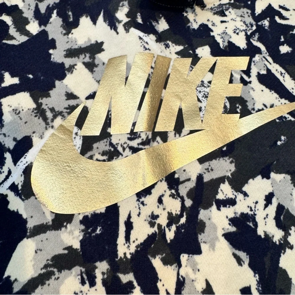 Nike color splatter